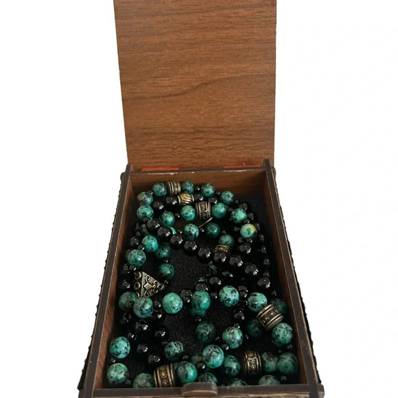 MJA Handmade Art Onyx Turquoise African Unisex Necklace In Carved Box - Picture 6 of 9